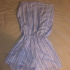 Strapless blue and white romper